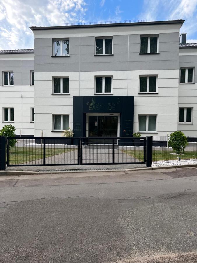 Garni Hotel Eastside Magdeburg Exterior photo