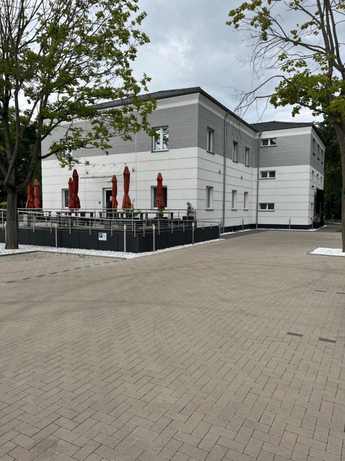 Garni Hotel Eastside Magdeburg Exterior photo